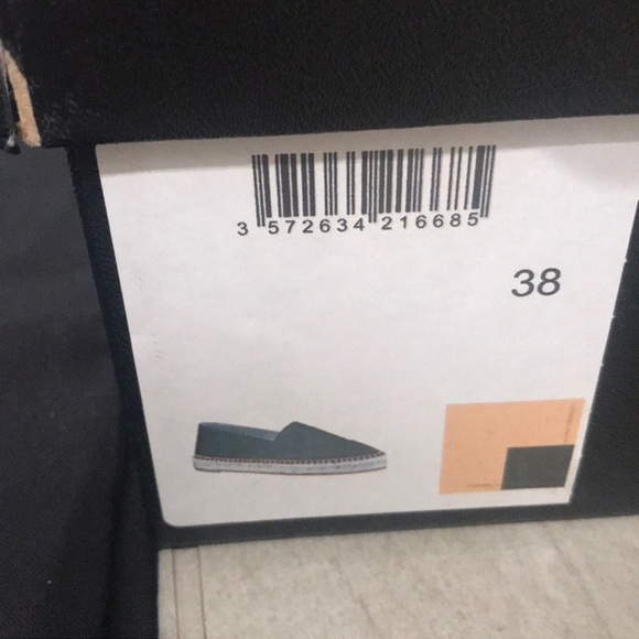 Chanel espadrilles size 38. With original box and dust bags - Picture 2 of 6